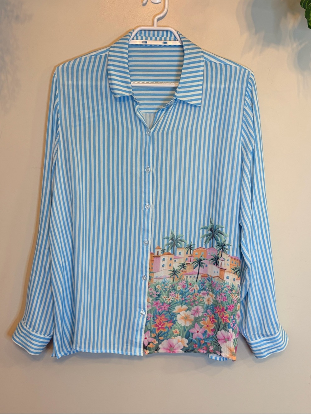Blue Stripe Floral Resort Blouse Tropical Coastal Button Front Top - Picture 2 of 7